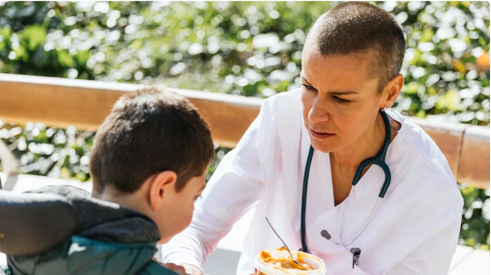 Pacientes con enfermedades huérfanas en Colombia enfrentan largos retrasos en diagnósticos y falta de acceso a medicamentos vitales, a pesar de la existencia de leyes que garantizan su atención. Foto: Getty Images